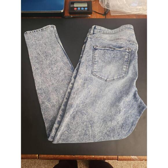 H&M Light Blue Acid Wash Jeggings Back Pocket Women's Jeans Size 14 - Picture 1 of 6